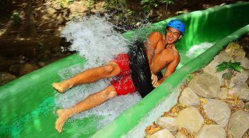 Things To Do https://vacationrentalsoftamarindo.icnd-cdn.com/images/thingstodo/Waterslide.jpg